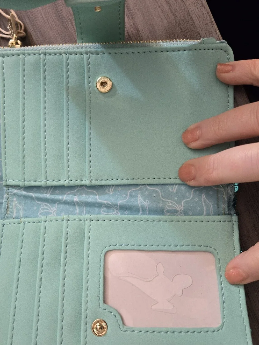 Loungefly Princess Jasmine Sequin Bow Wallet - Picture 3 of 4